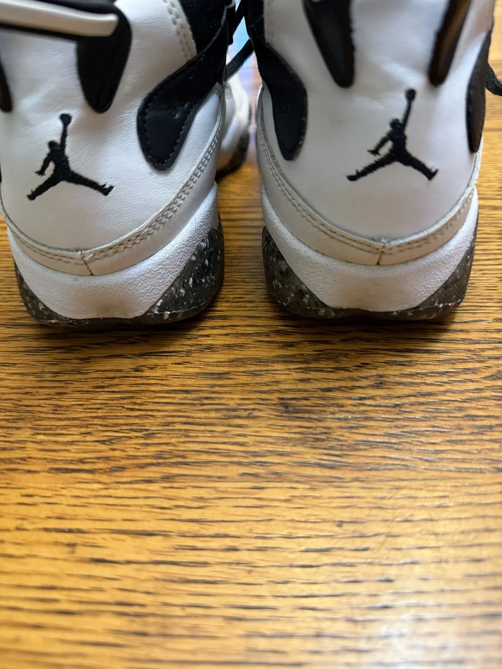 Nike jordan two